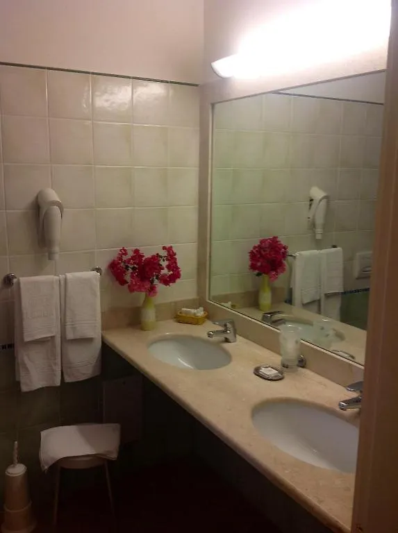 Hotel Fertilia 3*,  Italy
